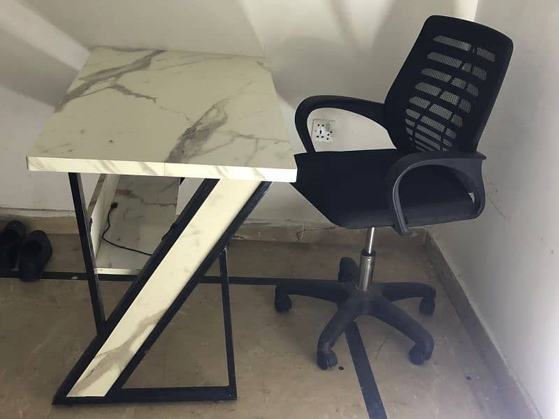 Marble  coted table and office chair 5