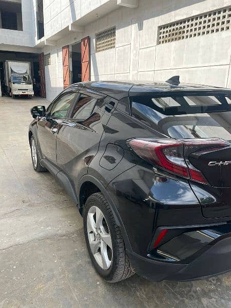 Toyota C-HR 2018 3