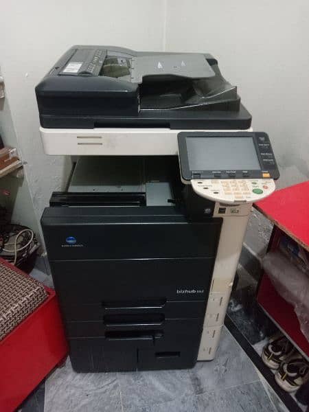 Bizhub 552 Photocopy Machine 0