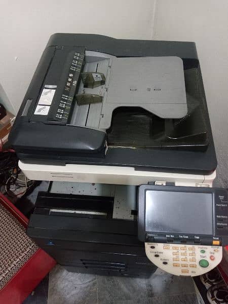 Bizhub 552 Photocopy Machine 5