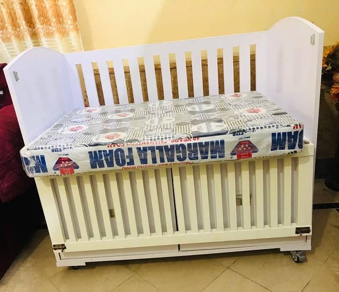 baby cot with mattress 1