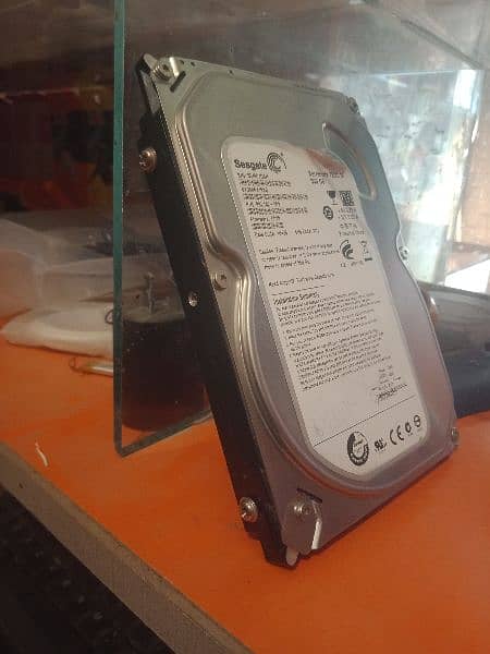 Seagate Barracuda 500 GB HDD 2