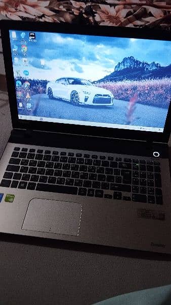 Toshiba satellite Core i7 5th Generation with Nvidia GeForce 930M 2Gb 11