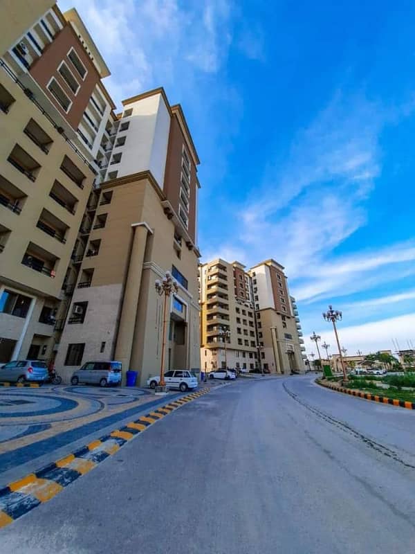 2 Bed Apartment for Rent in Zarkon Heights 0