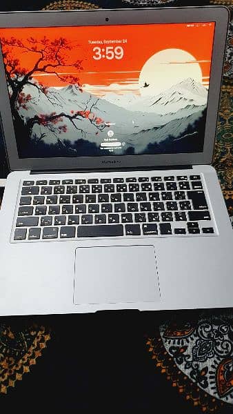 MacBook Air 2013 A1466 Model 8GB Ram And 256GB Ssd With Dual boot 8