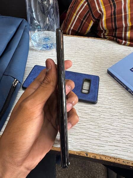 Samsung Galaxy Note 8 6/256 with fast charger condition 9/10 5