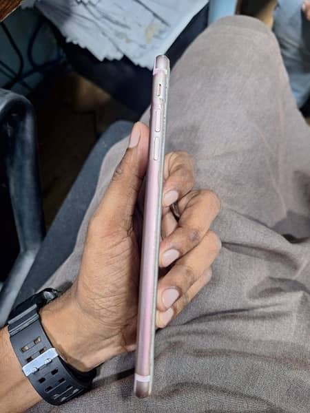 iphone 7 plus Rose pink 128 2