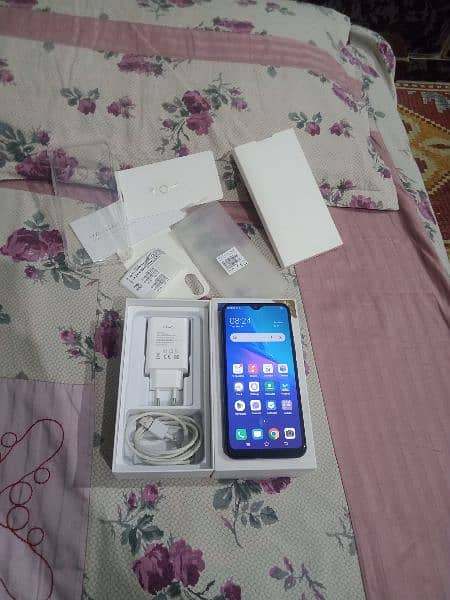 Vivo Y11 3 32 full box 1