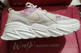 WALK SHOES FOR WOMEN