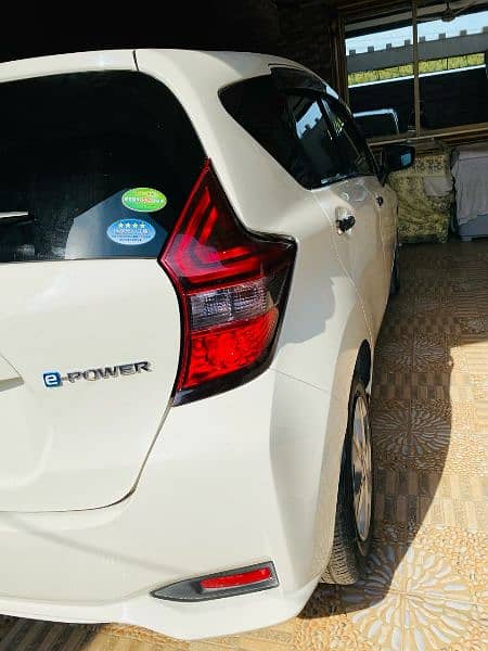 Nissan Note E Power 2018 1