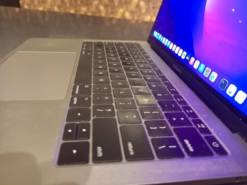 Macbook Pro 2017 0