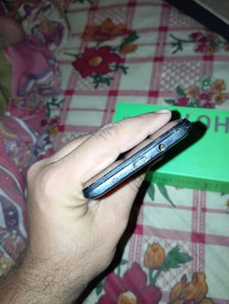 Infinix hot 11 play 4gb 64gb pta official aproved 0