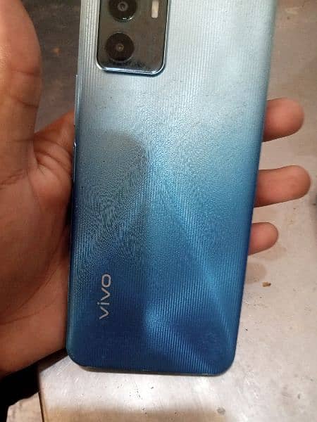 vivo y 15s 1