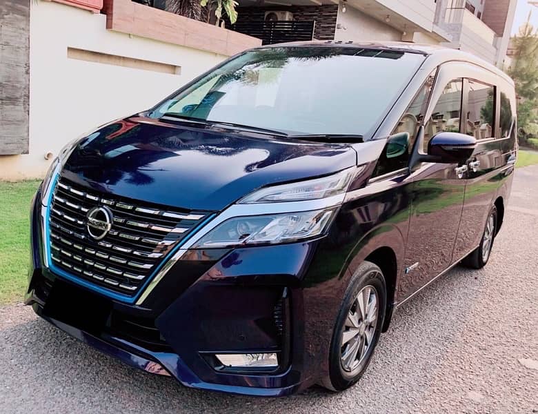 Nissan SERENA E-Power Hybrid (Full Electric) E-Pedal Drive 08 Seats 1