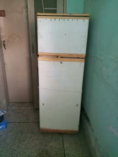 waves 2 door refrigerator