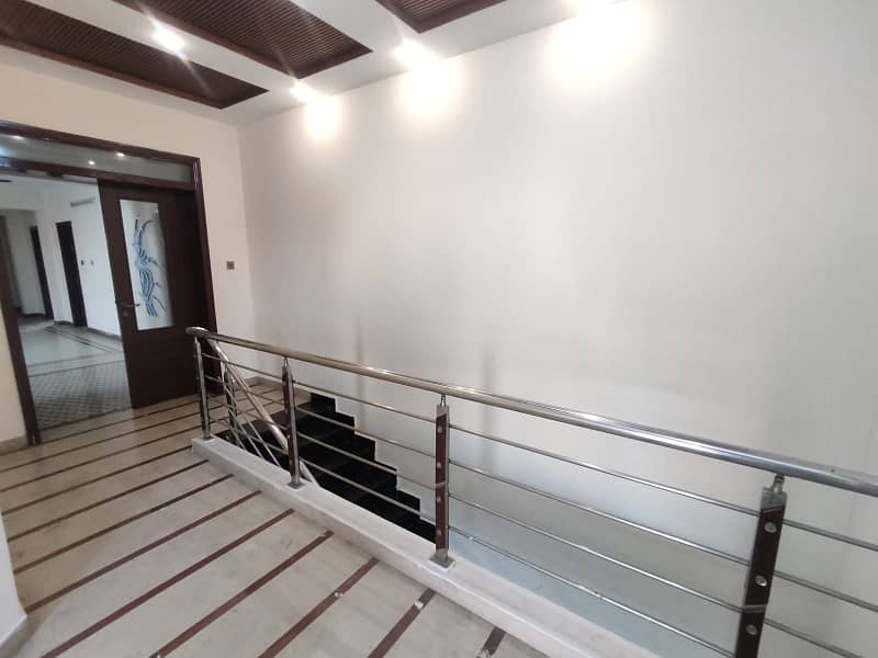 upper portion corner house for rent 9