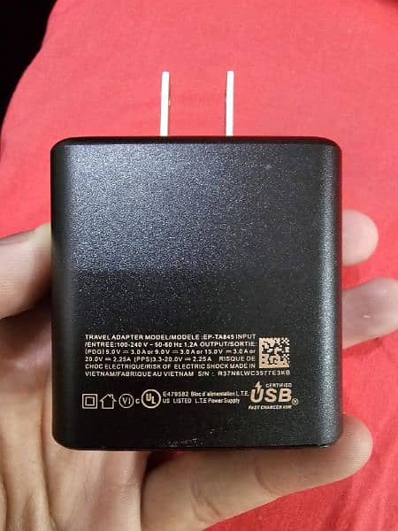 Samsung 45w Charger 1