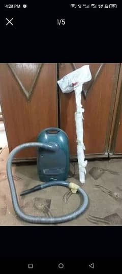 Geepas Vacuum Cleaner