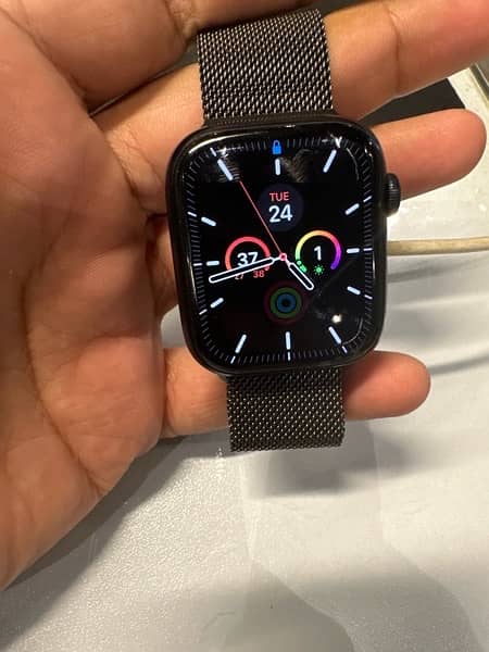 Apple Watch Series 7 45mm 0