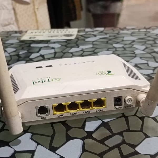 PTCL modem good condition 2