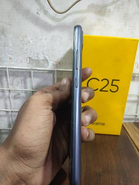 Realme C25 4Gb Ram 128Gb Rom 5