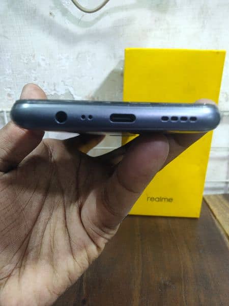 Realme C25 4Gb Ram 128Gb Rom 8