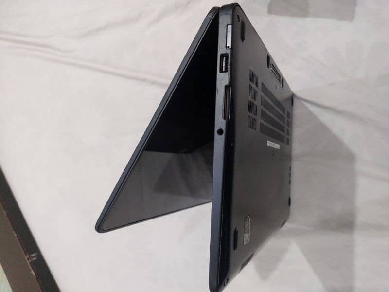 DELL Latitude E7270 2