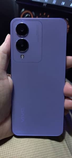 vivo y17s 1