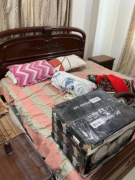 wooden sheesham king size bed 1