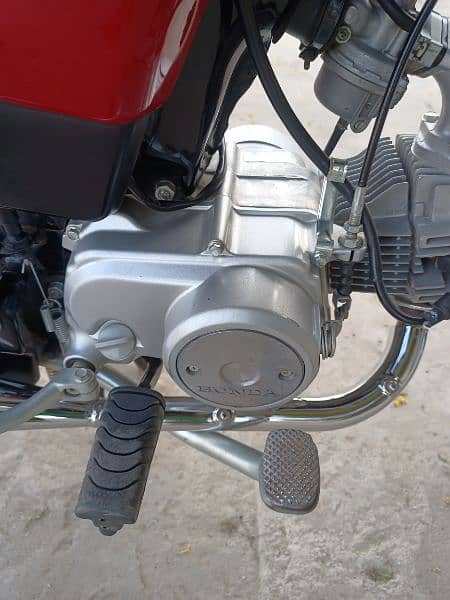 Honda CD 70 2024 model applied for 10