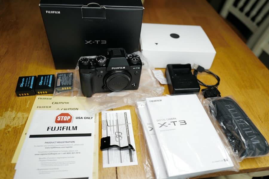 Fujifilm X-T3 Mirrorless Digital Camera Body 0