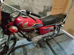 Honda 125 for sale 111000 WhatsApp on hai