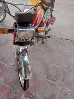 new bike Honda cd70 urgent sale only call me o3l76oo3lo7