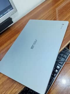 Asus Chromebook 4gb 32gb 03068691723