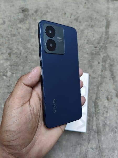 Vivo Y22 with Box 4/64 6