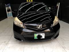 Toyota Vitz 2011