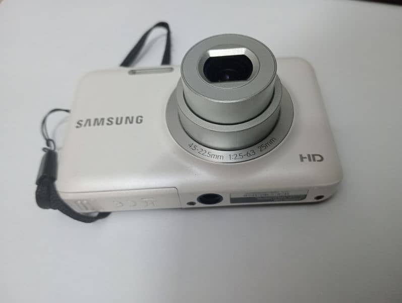 Samsung ES95 Camera 2