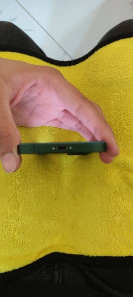 Iphone 13 Alpine green rare couler 5