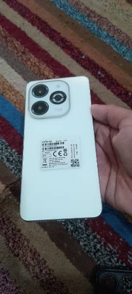 Infinix smart 8 Plus 4/64 10/10 condition 1