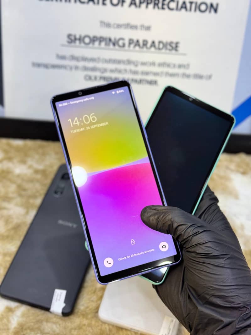 SONY XPERIA 1IV 6GB RAM 128GB ROM DUAL SIM NON PTA AND OFFICIAL BOTH 9