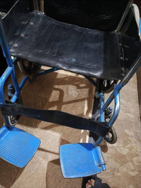 wheel chair is for selling 2