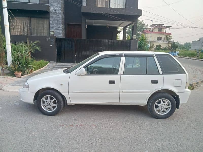 Suzuki Cultus Limited edition 2017 6