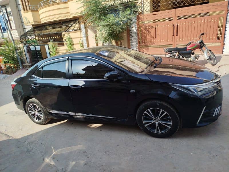 Toyota Corolla Altis Grande 2017 5