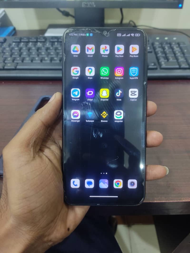 REDMI NOTE 8 4+1/64 GB 7