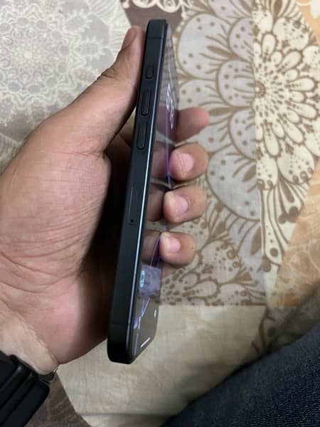 iPhone 15 Pro 128 GB PTA Approved 7