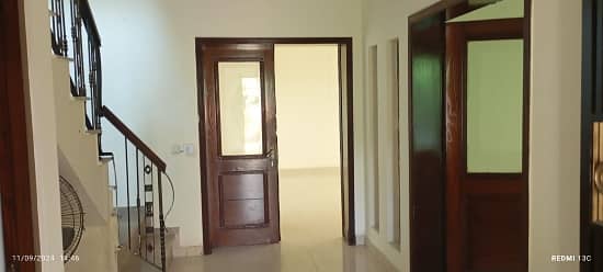 1 Kanal Slightly Used House For Rent Near Park & Commercial Phase 5 DHA Lahore 3