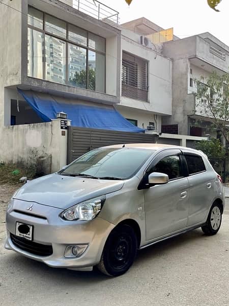 Mitsubishi Mirage 2013 4