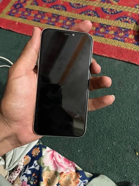 I PHONE 11 PTA APROVE 128GB 10