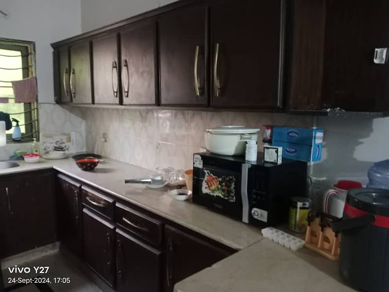 5 Marla upper porshan for rent in Johar town 2