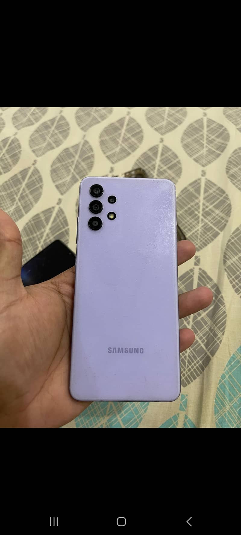 Samsung A32 almost new condition 3